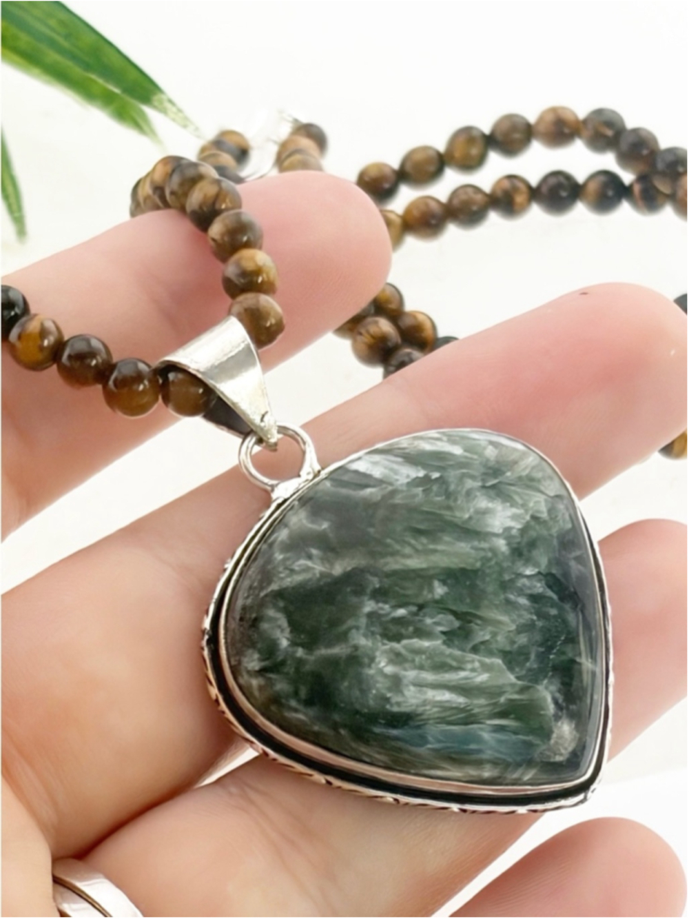 Seraphinite Pendant Tiger’s Eye Chain Vintage Style 925 Sterling Silver Overlay